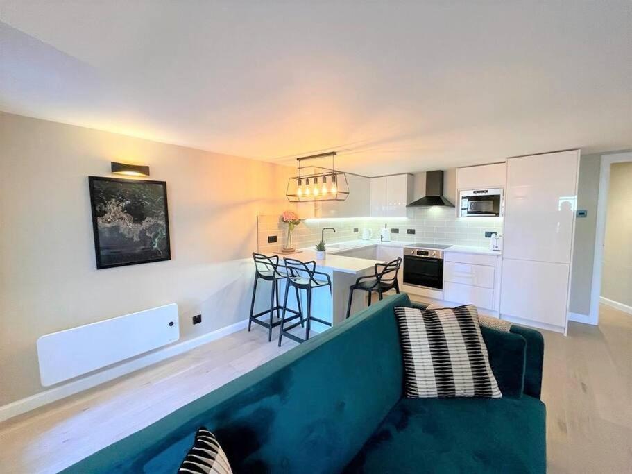 Stylish, Central And Cosy 1Bd Nr Canongate Edinburgh Bagian luar foto