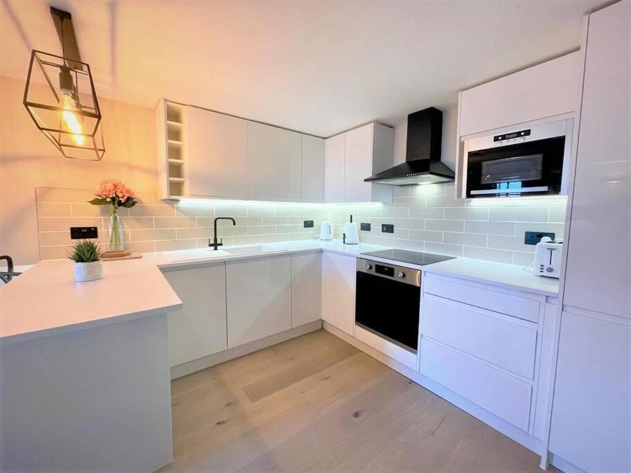 Stylish, Central And Cosy 1Bd Nr Canongate Edinburgh Bagian luar foto